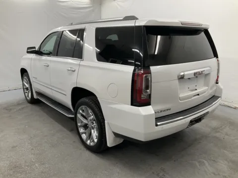 More photos of 2016 GMC Yukon Denali at Chillicothe Truck, OH