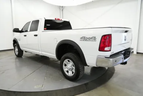 More photos of 2018 Ram 2500 Tradesman at Chillicothe Truck, OH