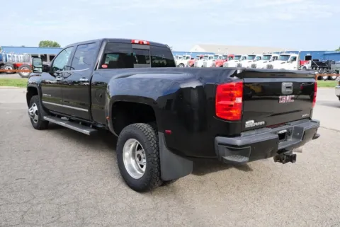 More photos of 2015 GMC Sierra 3500HD Denali at Chillicothe Truck, OH