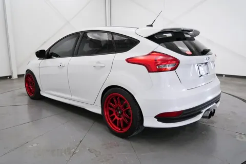 More photos of 2017 Ford Focus ST at Chillicothe Truck, OH