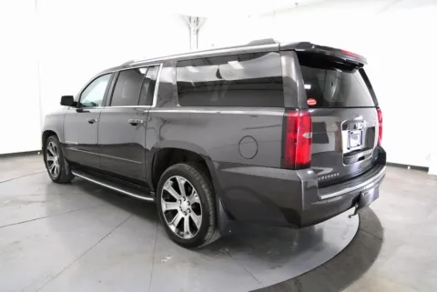More photos of 2017 Chevrolet Suburban Premier at Chillicothe Truck, OH