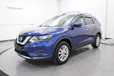 Another view of 2017 Nissan Rogue SV for sale in Chillicothe, OH at Chillicothe Truck
