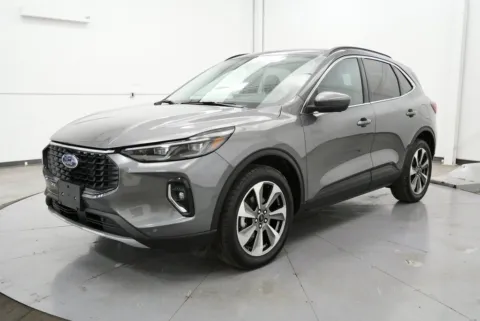 Another view of 2023 Ford Escape Platinum for sale in Chillicothe, OH at Chillicothe Truck
