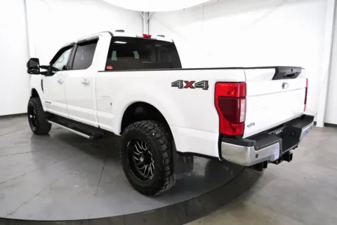 More photos of 2020 Ford F-250SD Lariat at Chillicothe Truck, OH
