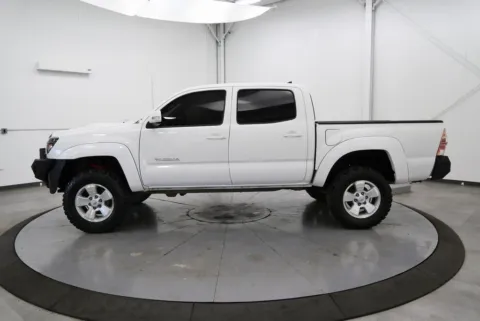 More photos of 2014 Toyota Tacoma at Chillicothe Truck, OH