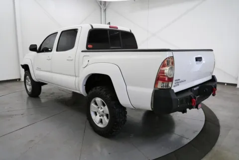 More photos of 2014 Toyota Tacoma at Chillicothe Truck, OH