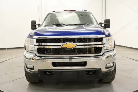 Photos of 2013 Chevrolet Silverado 2500HD LT for sale in Chillicothe, OH at Chillicothe Truck