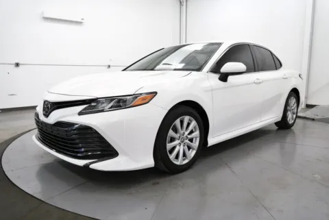 Another view of 2018 Toyota Camry L for sale in Chillicothe, OH at Chillicothe Truck