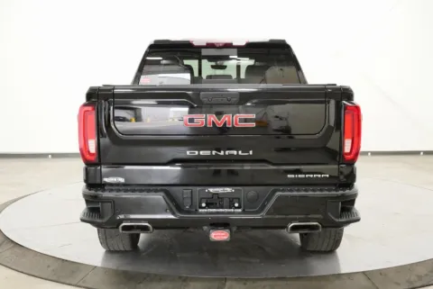 More photos of 2020 GMC Sierra 1500 Denali at Chillicothe Truck, OH
