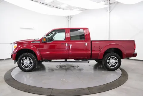 More photos of 2015 Ford F-250SD Platinum at Chillicothe Truck, OH