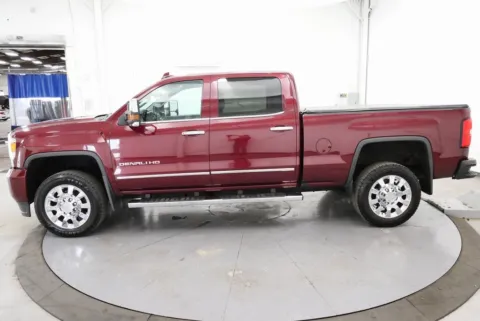 Another view of 2016 GMC Sierra 2500HD Denali for sale in Chillicothe, OH at Chillicothe Truck
