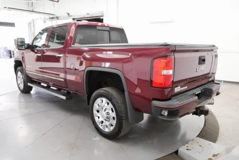 More photos of 2016 GMC Sierra 2500HD Denali at Chillicothe Truck, OH
