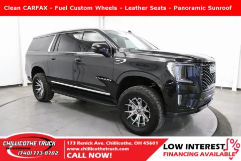 Black 2021 GMC Yukon XL SLT for sale in Chillicothe, OH