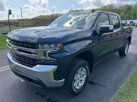 Another view of 2022 Chevrolet Silverado 1500 LTD LT for sale in Chillicothe, OH at Chillicothe Truck