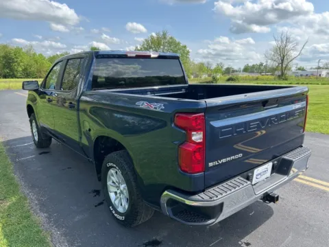 More photos of 2022 Chevrolet Silverado 1500 LTD LT at Chillicothe Truck, OH