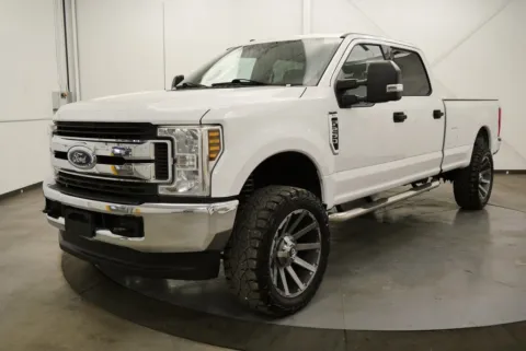 Another view of 2018 Ford F-250SD for sale in Chillicothe, OH at Chillicothe Truck