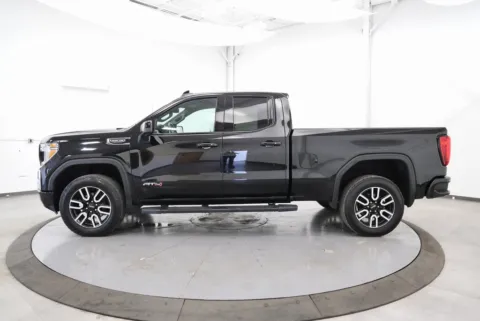 More photos of 2019 GMC Sierra 1500 AT4 at Chillicothe Truck, OH