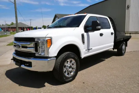 Another view of 2017 Ford F-350SD XL for sale in Chillicothe, OH at Chillicothe Truck