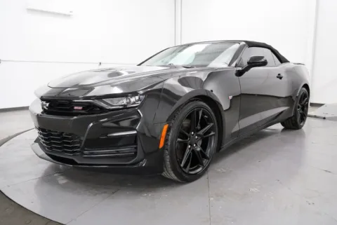 Another view of 2021 Chevrolet Camaro SS for sale in Chillicothe, OH at Chillicothe Truck