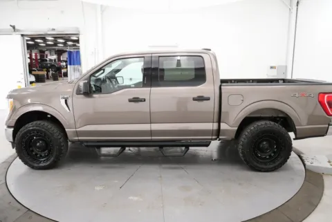 More photos of 2022 Ford F-150 XLT at Chillicothe Truck, OH