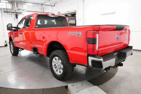 More photos of 2023 Ford F-250SD XLT at Chillicothe Truck, OH