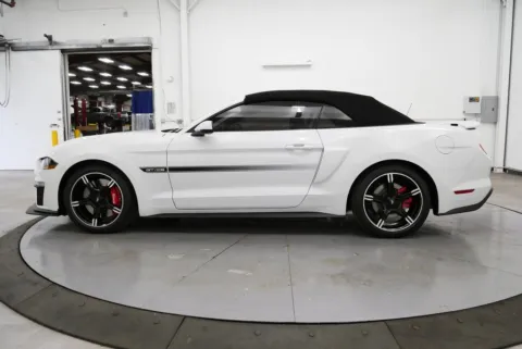 More photos of 2019 Ford Mustang GT Premium at Chillicothe Truck, OH