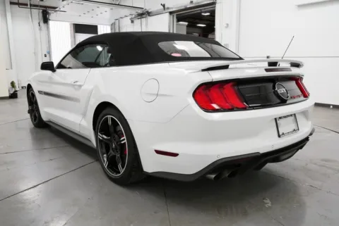 More photos of 2019 Ford Mustang GT Premium at Chillicothe Truck, OH