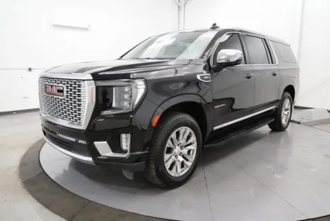 Another view of 2021 GMC Yukon XL Denali for sale in Chillicothe, OH at Chillicothe Truck