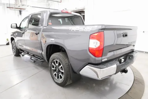 More photos of 2020 Toyota Tundra SR5 at Chillicothe Truck, OH