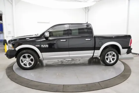 More photos of 2014 Ram 1500 Laramie at Chillicothe Truck, OH