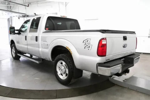 More photos of 2016 Ford F-250SD XLT at Chillicothe Truck, OH