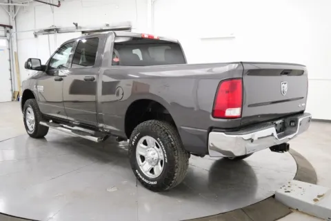 More photos of 2017 Ram 3500 Tradesman at Chillicothe Truck, OH