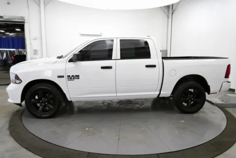 More photos of 2019 Ram 1500 Classic Express at Chillicothe Truck, OH