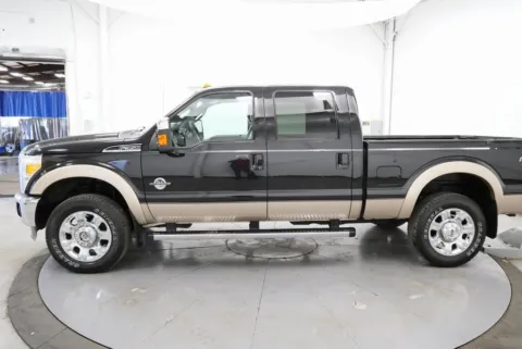 More photos of 2012 Ford F-350SD Lariat at Chillicothe Truck, OH