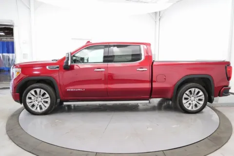 More photos of 2021 GMC Sierra 1500 Denali at Chillicothe Truck, OH