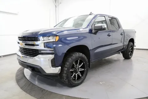 Another view of 2022 Chevrolet Silverado 1500 LTD LT for sale in Chillicothe, OH at Chillicothe Truck