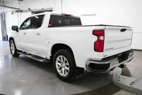 More photos of 2021 Chevrolet Silverado 1500 LTZ at Chillicothe Truck, OH