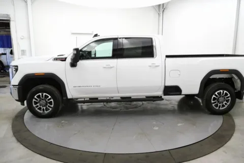 More photos of 2024 GMC Sierra 3500HD SLE at Chillicothe Truck, OH
