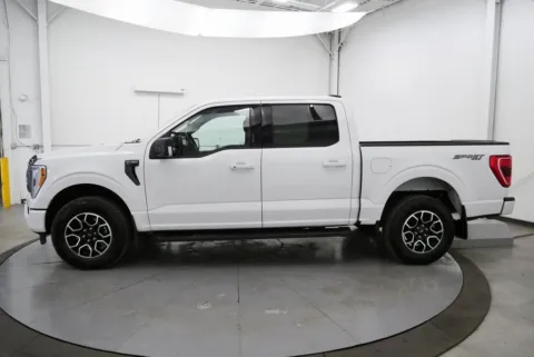 More photos of 2022 Ford F-150 XLT at Chillicothe Truck, OH