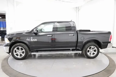 More photos of 2016 Ram 1500 Laramie at Chillicothe Truck, OH