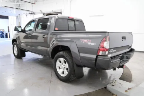 More photos of 2011 Toyota Tacoma PreRunner at Chillicothe Truck, OH
