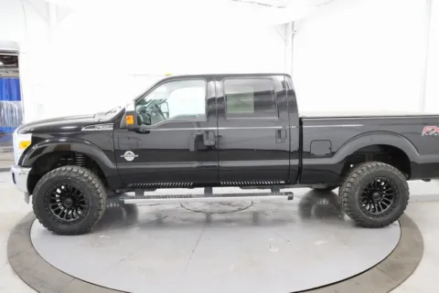 More photos of 2016 Ford F-350SD XLT at Chillicothe Truck, OH