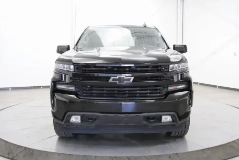 Photos of 2019 Chevrolet Silverado 1500 RST for sale in Chillicothe, OH at Chillicothe Truck