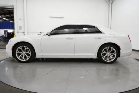 More photos of 2016 Chrysler 300 C Platinum at Chillicothe Truck, OH
