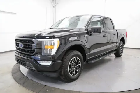 Another view of 2021 Ford F-150 XLT for sale in Chillicothe, OH at Chillicothe Truck