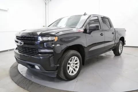 Another view of 2021 Chevrolet Silverado 1500 RST for sale in Chillicothe, OH at Chillicothe Truck