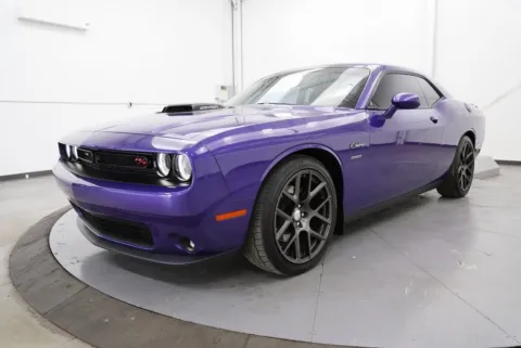 Another view of 2016 Dodge Challenger R/T for sale in Chillicothe, OH at Chillicothe Truck