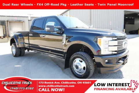 Black 2018 Ford F-350SD Platinum for sale in Chillicothe, OH