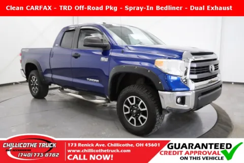 Blue 2015 Toyota Tundra SR5 for sale in Chillicothe, OH