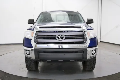 Photos of 2015 Toyota Tundra SR5 for sale in Chillicothe, OH at Chillicothe Truck
